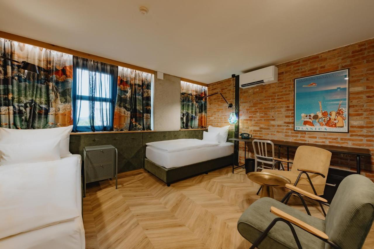 One66 Hotel 4*